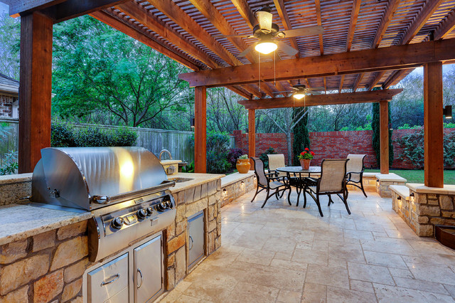 आउटडोर किचन